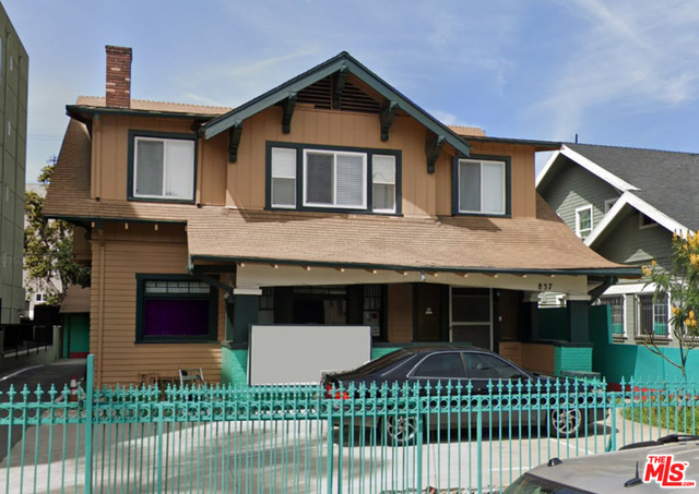 Photo of 837 S Kingsley Dr, Los Angeles, CA 90005