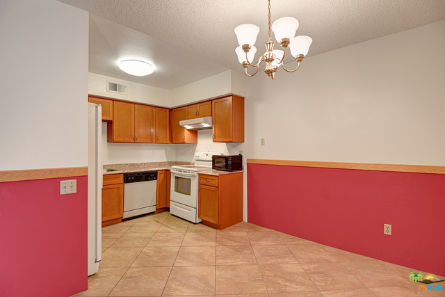 Image 5 for 2908 Sunflower Cir
