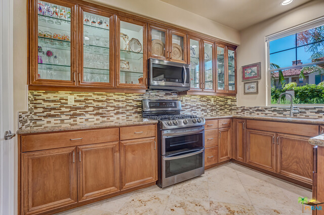 Image 4 for 437 Copper Canyon Rd