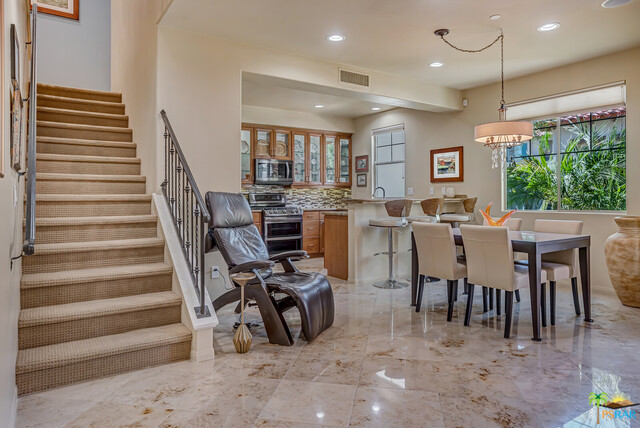 Image 8 for 437 Copper Canyon Rd