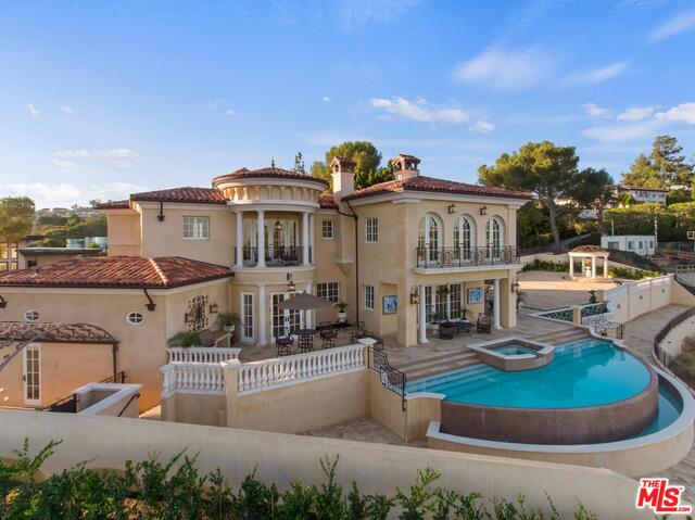 Photo of 1142 CALLE VISTA DR, BEVERLY HILLS, CA 90210