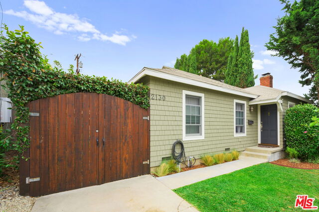 Photo of 2130 Yorkshire Ave, Santa Monica, CA 90404