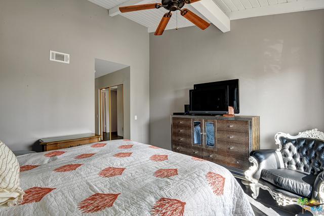 Image 14 for 1150 Palm Canyon Dr #46