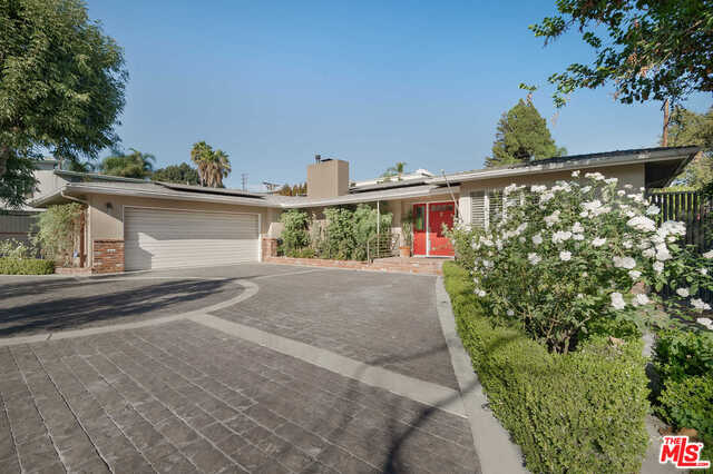 Photo of 4740 Arcola Ave, Toluca Lake, CA 91602
