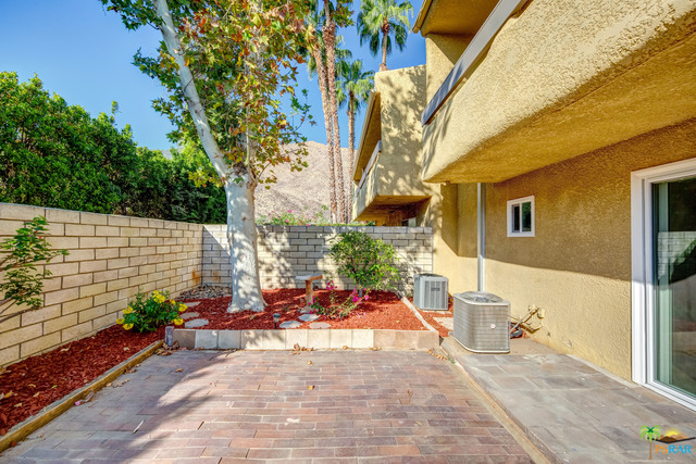 Image 20 for 1950 Palm Canyon Dr #123