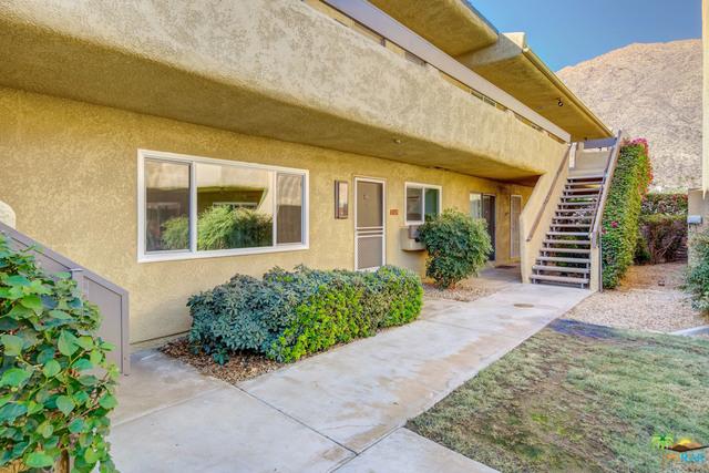 Image 2 for 1950 Palm Canyon Dr #123