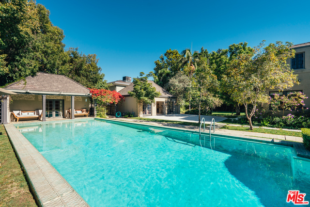 Photo of 524 Lorraine Blvd, Los Angeles, CA 90020