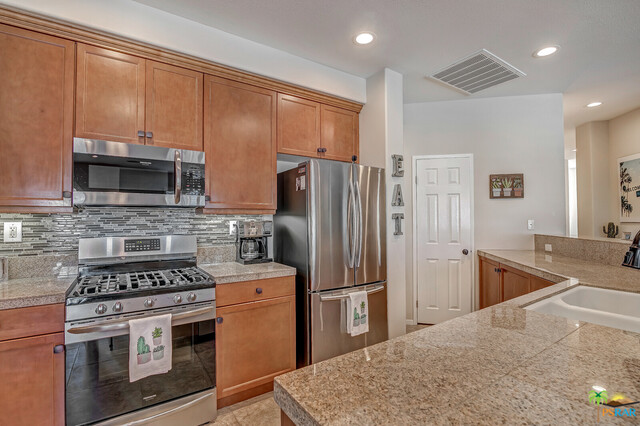 Image 6 for 1341 Yermo Dr