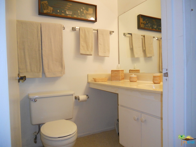 Image 11 for 6175 Montecito Dr #8