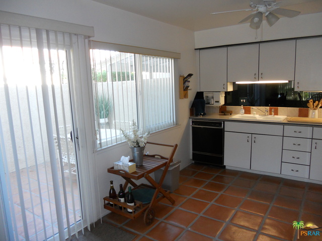 Image 4 for 6175 Montecito Dr #8