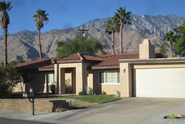Image Number 1 for 3023 N Bahada Rd in Palm Springs