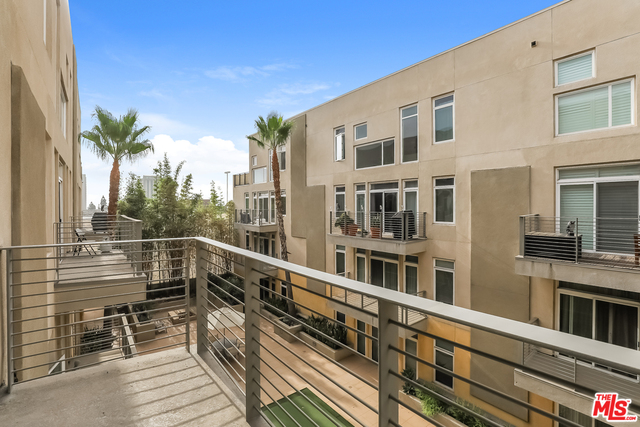 Photo of 250 N First St #515, Burbank, CA 91502