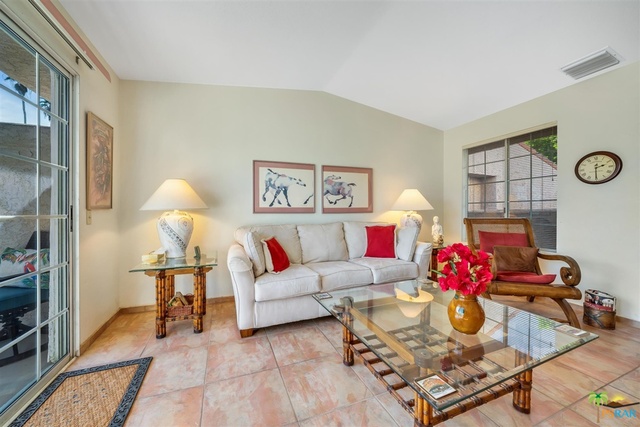 Image 9 for 500 Farrell Dr #B12
