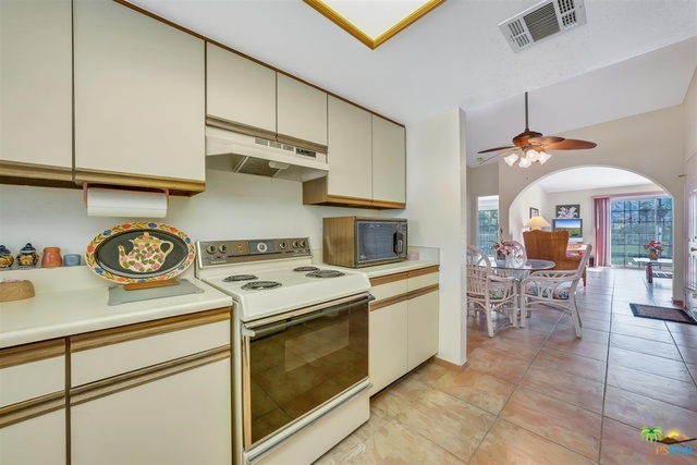 Image 15 for 500 Farrell Dr #B12