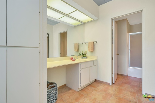 Image 22 for 500 Farrell Dr #B12