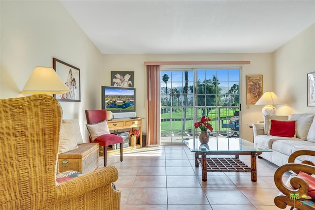 Image 6 for 500 Farrell Dr #B12