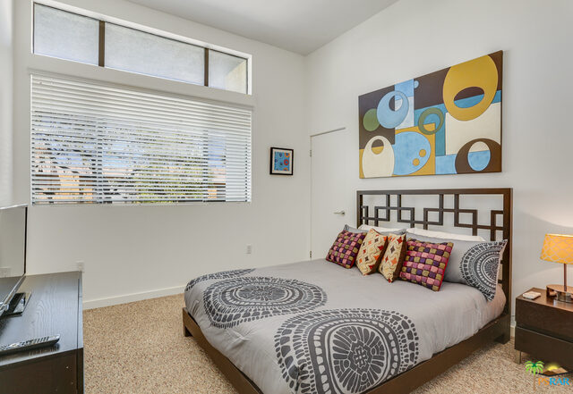 Image 18 for 900 Palm Canyon Dr #202