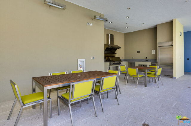 Image 40 for 900 Palm Canyon Dr #202