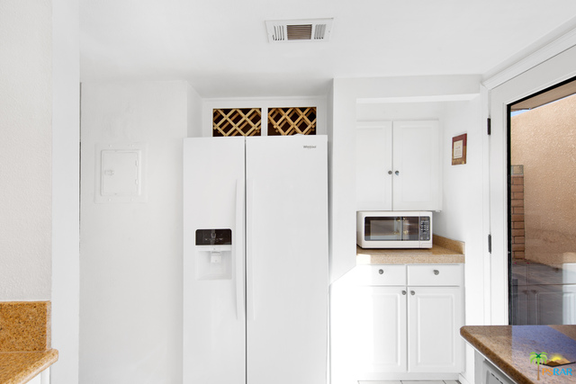Image 11 for 69569 Karen Way