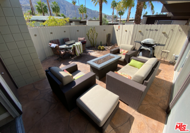 Image 2 for 1111 Palm Canyon Dr #353
