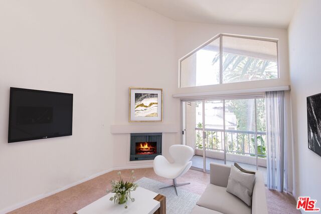 Photo of 5535 Canoga Ave #324, Woodland Hills, CA 91367