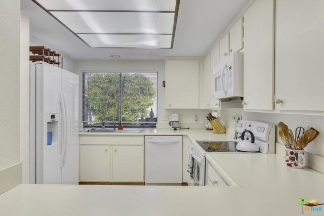 Image 11 for 1921 Grand Bahama Dr #E