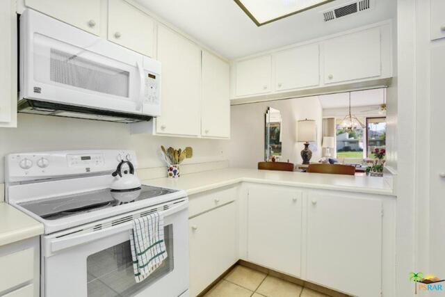 Image 14 for 1921 Grand Bahama Dr #E