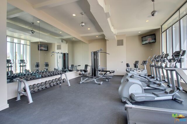 Image 30 for 970 Palm Canyon Dr #204