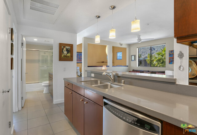 Image 10 for 970 Palm Canyon Dr #204