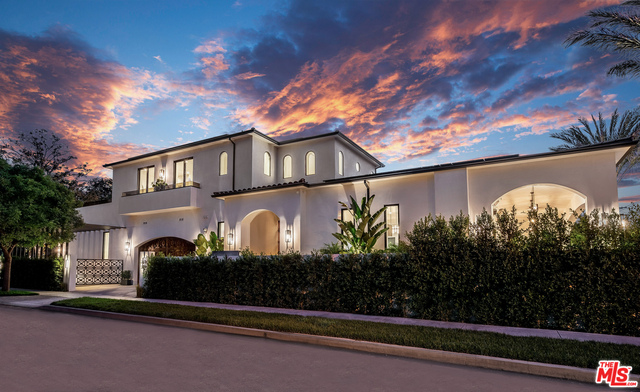 Photo of 10403 Valley Spring Ln, Toluca Lake, CA 91602