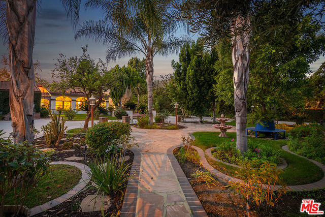 Photo of 4747 Forman Ave, Toluca Lake, CA 91602