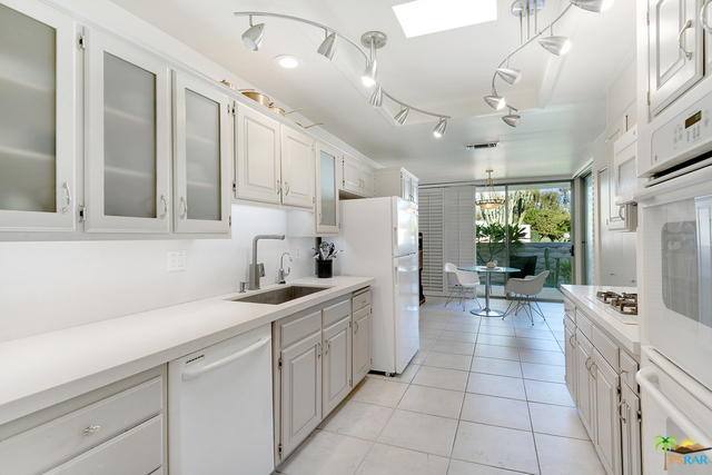 Image 15 for 2223 Casitas Way