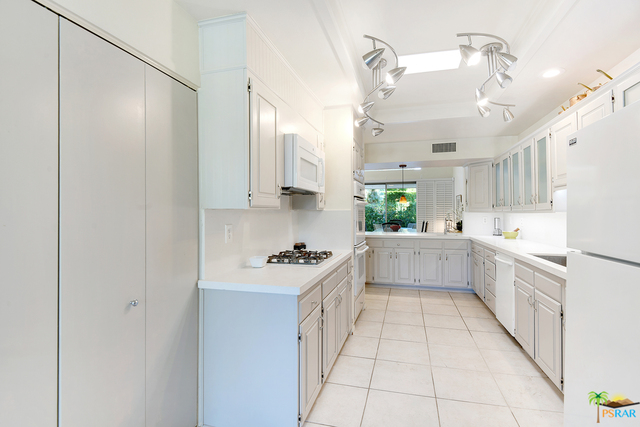 Image 13 for 2223 Casitas Way