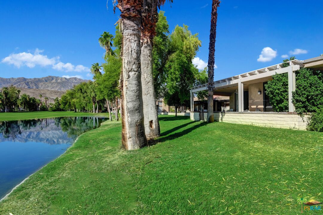 Image 4 for 7519 Regency Dr