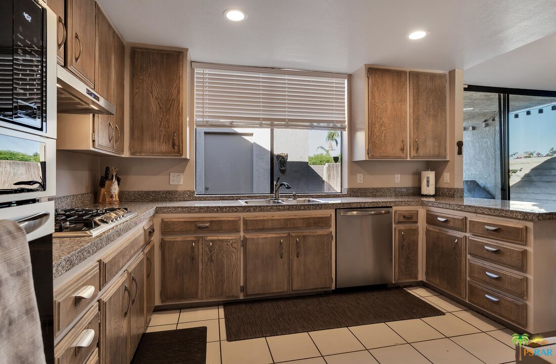 Image 14 for 2935 W Sundance Cir