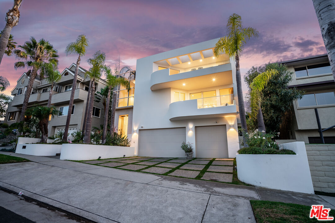 Photo of 7911 Berger Ave, PLAYA DEL REY, CA 90293