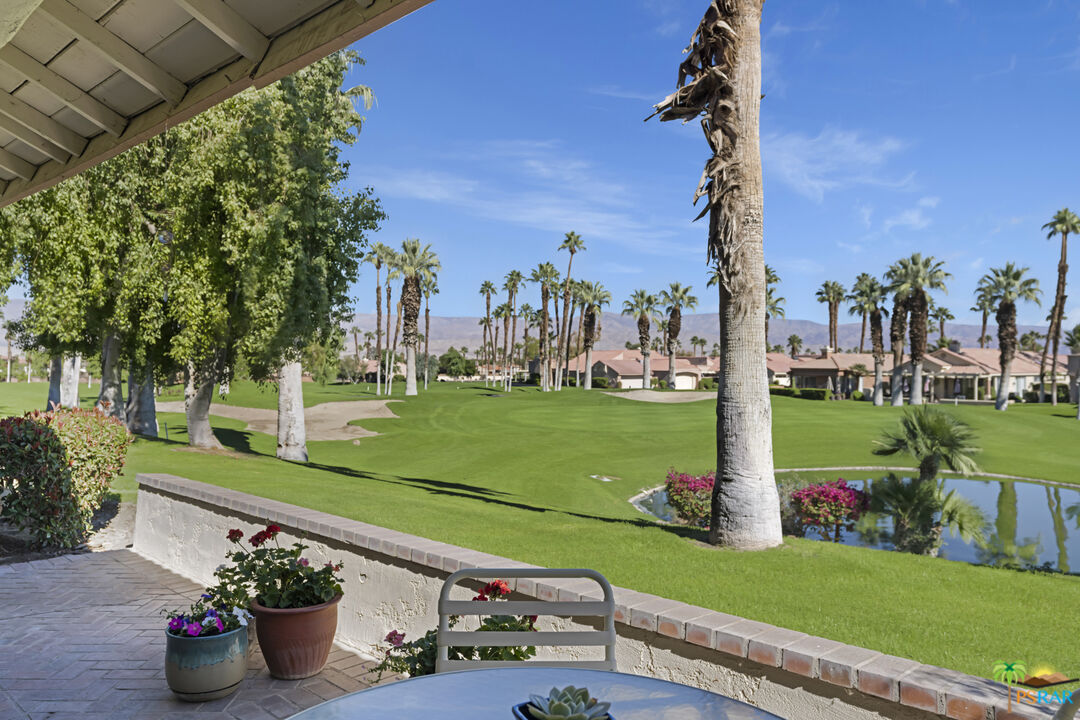 Image 2 for 42268 Casbah Way