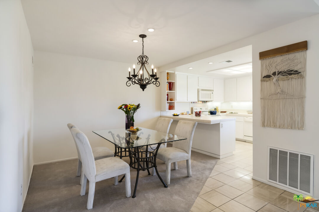 Image 10 for 42268 Casbah Way
