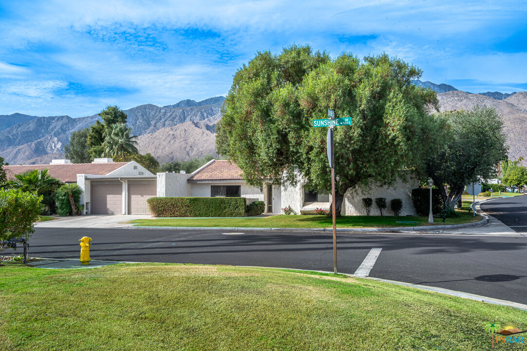 Image 30 for 575 S Sunshine Dr