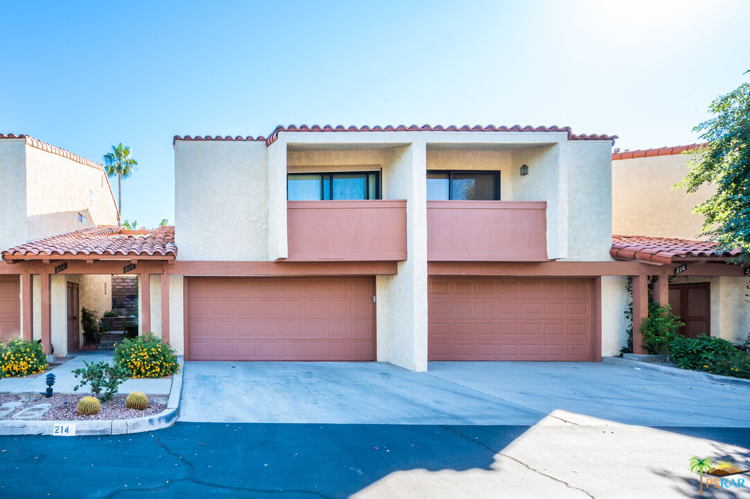 Image 2 for 214 S Louella Rd