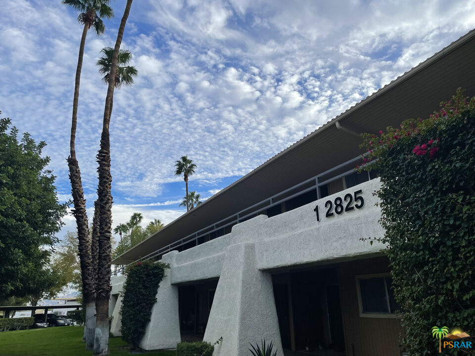 Image 11 for 2825 Los Felices Rd #207