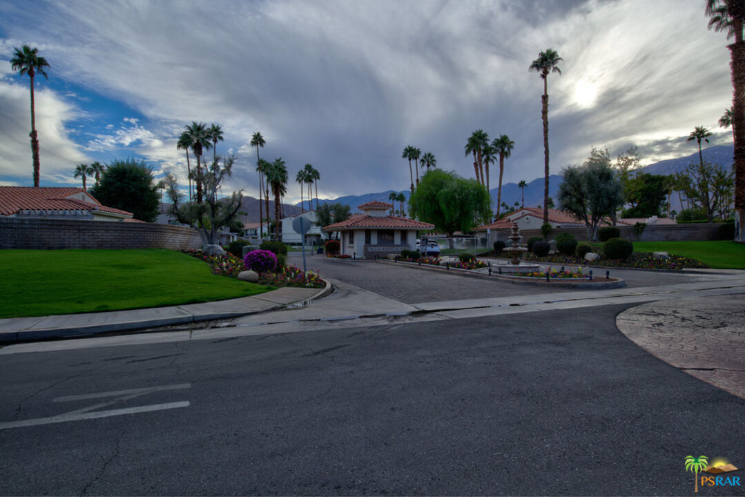 Image 2 for 2701 Mesquite Ave #Y128