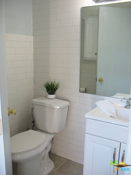 Image 10 for 2246 Indian Canyon Dr #H