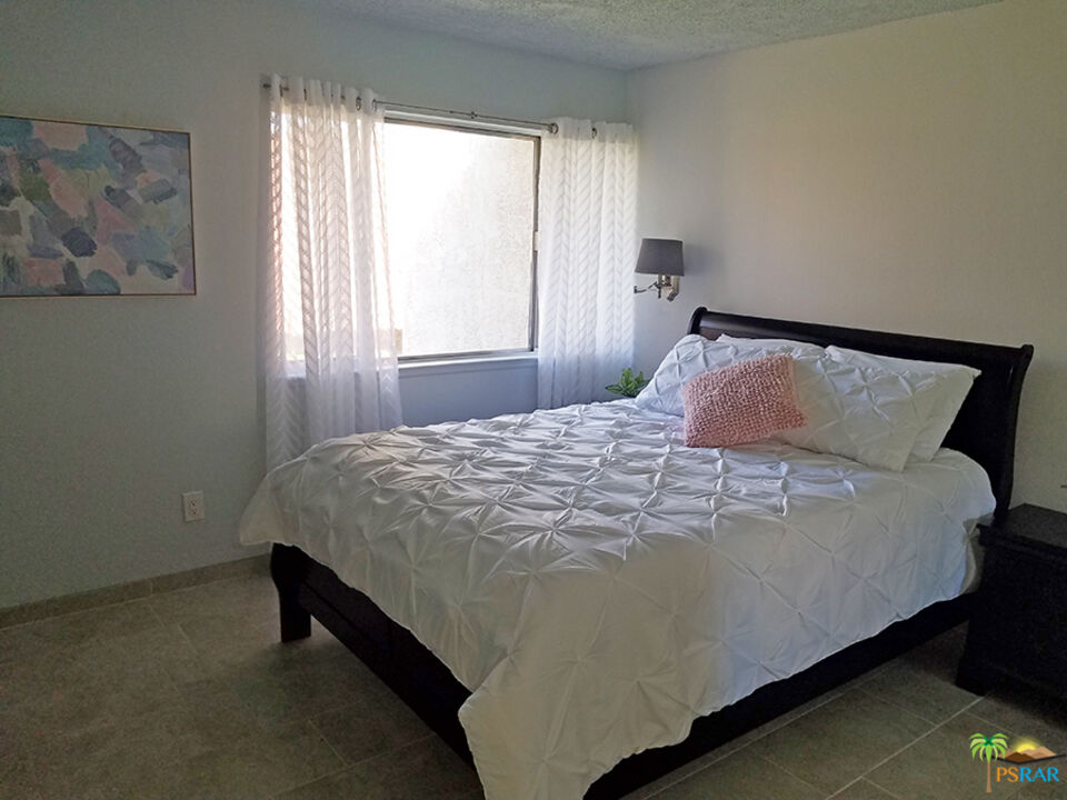Image 15 for 2246 Indian Canyon Dr #H