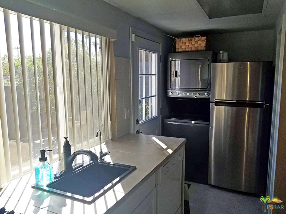 Image 8 for 2246 Indian Canyon Dr #H