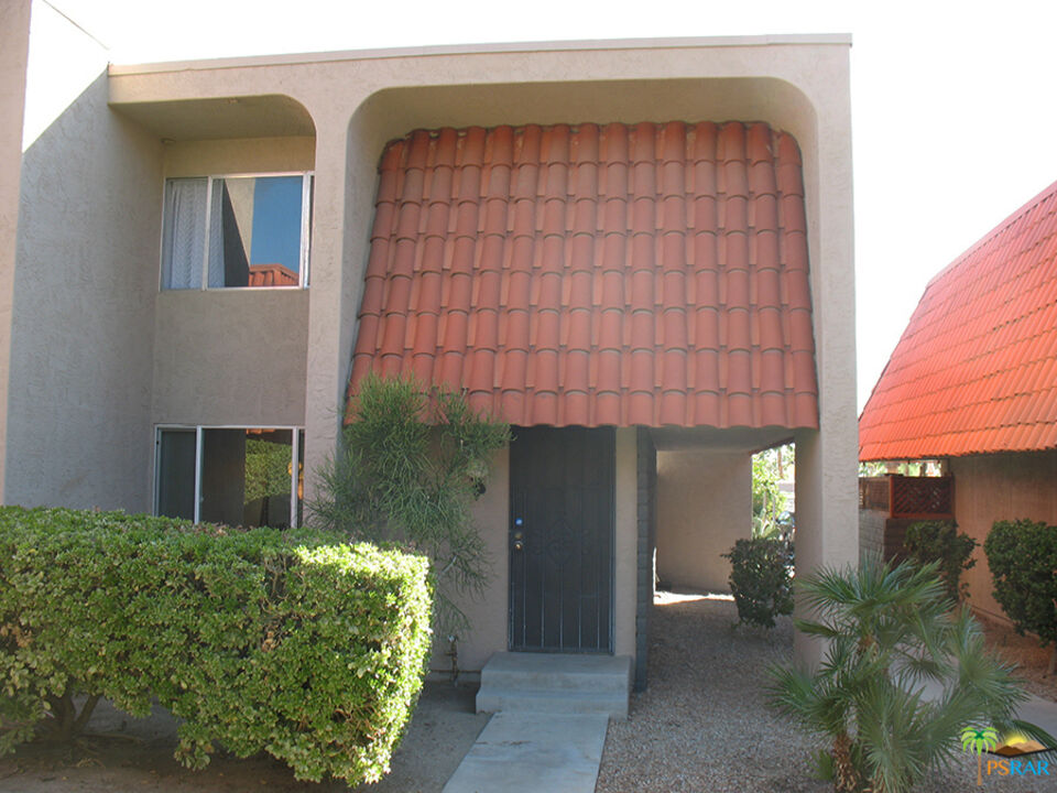 Image 2 for 2246 Indian Canyon Dr #H