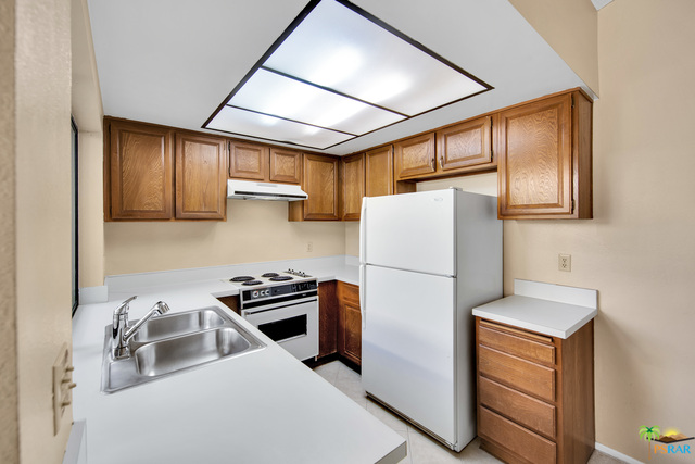 Image 8 for 2501 Indian Canyon Dr #635