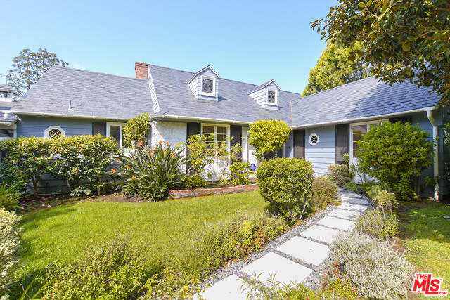 Photo of 247 N KENTER AVE, LOS ANGELES, CA 90049