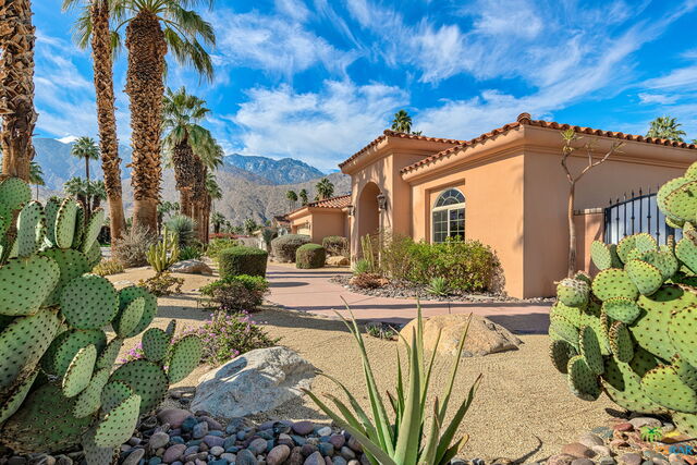 Image Number 1 for 1690 E Maricopa Dr in Palm Springs