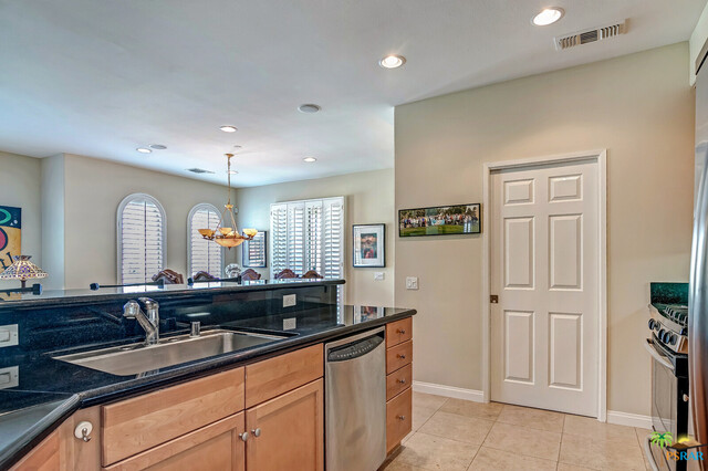 Image 9 for 1449 Yermo Dr